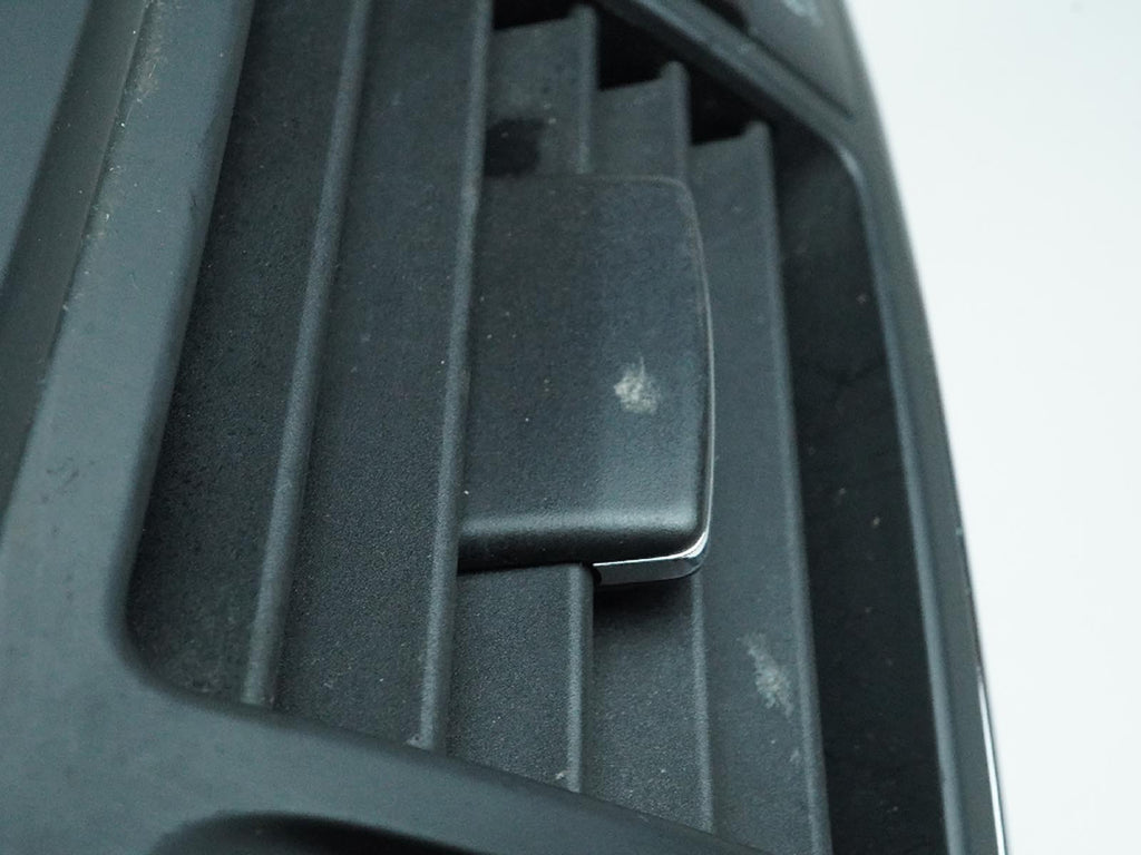  2008 - 2011 Mercedes C Class C204 Ac Heater Hvac Grille Hazard Switch Dash OEM, used