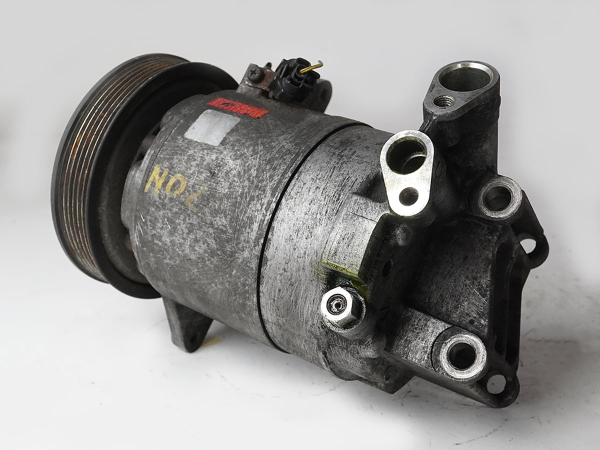 2004 - 2005 Nissan Maxima Ac Compressor Air Conditioning Pulley Motor Front