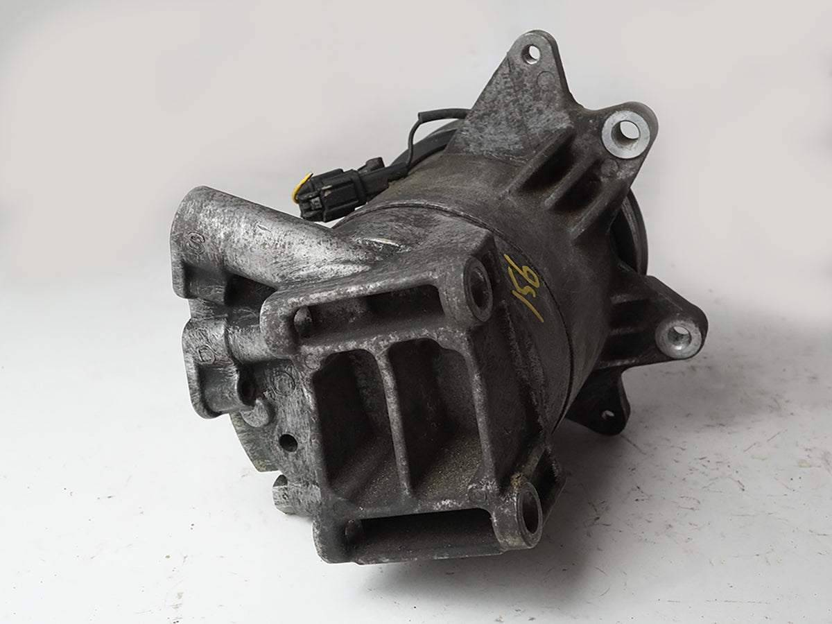 2004 - 2005 Nissan Maxima Ac Compressor Air Conditioning Pulley Motor Front