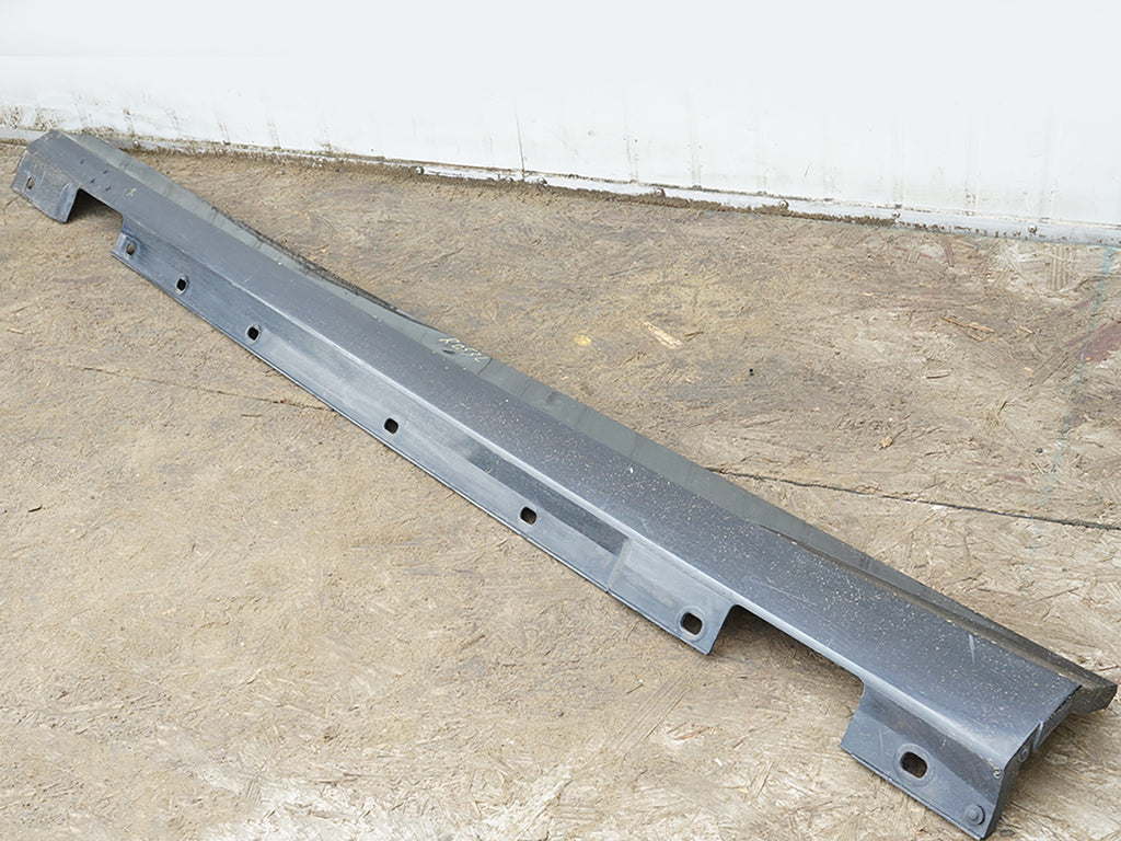  2008 - 2011 Mercedes Benz C Class W204 Skirt Panel Rocker Molding Left Lh OEM, used