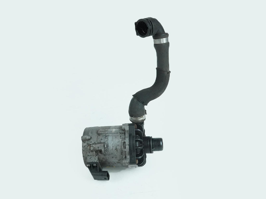 2011 - 2016 BMW 5 SERIES F10 550 XI 4.4L AUXILIARY WATER PUMP W HOSE 7566335 OEM, used