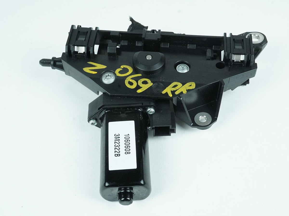 2010 - 2016 Mercedes E Class C207 Adjuster Feeder Mechanism Rear Right Rh OEM