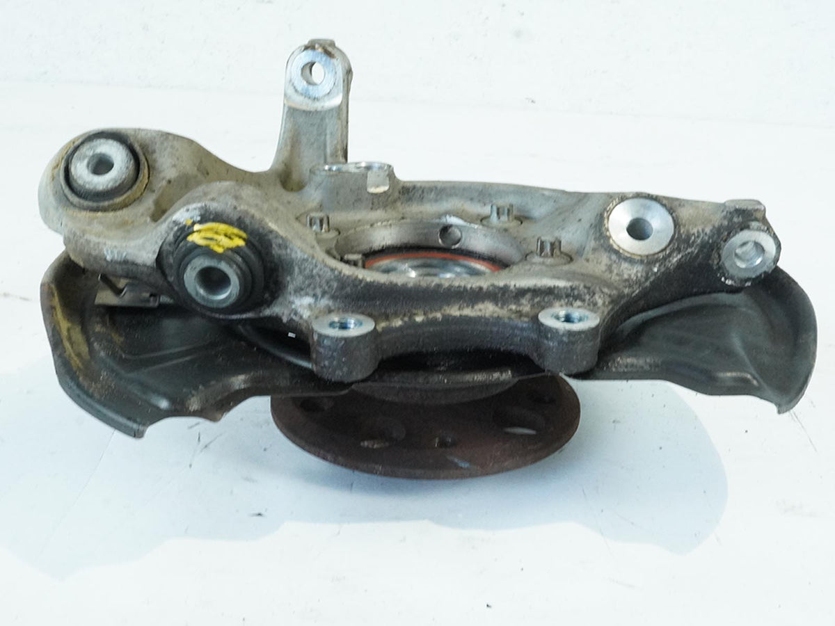 2010 - 2017 Mercedes Benz E Class C207 Spindle Knuckle Hub Rear  Right Rh Side