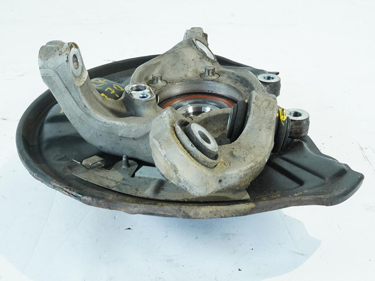 2010 - 2017 Mercedes Benz E Class C207 Spindle Knuckle Hub Rear  Right Rh Side