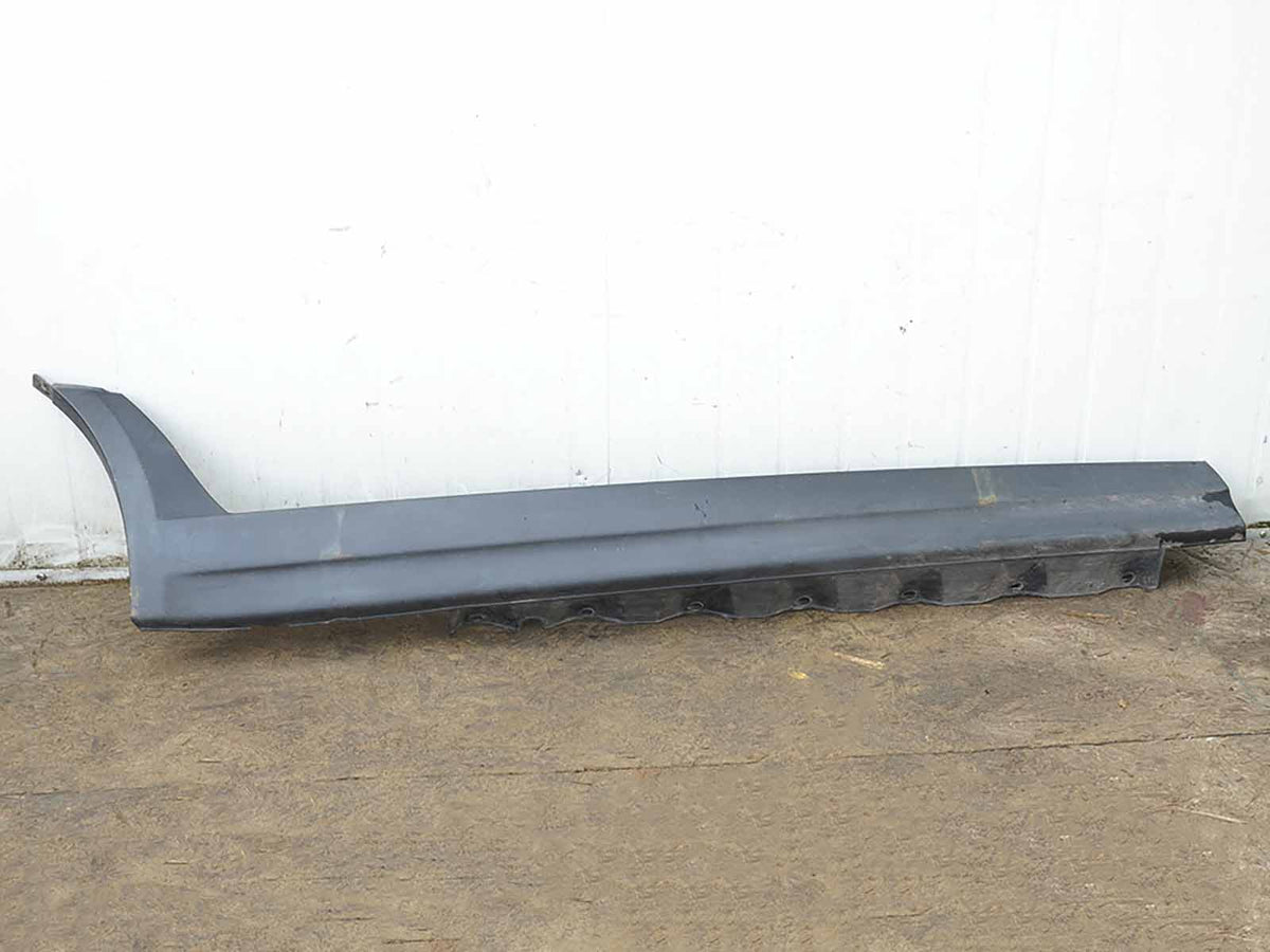 2004 - 2007 Bmw X3 E83 Rocker Skirt Panel Molding Passenger Rh 51773330866