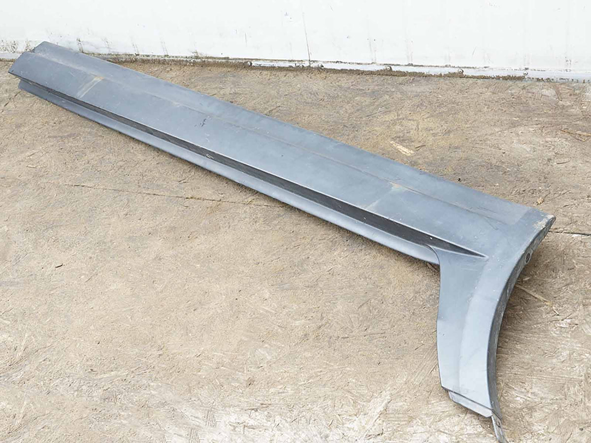 2004 - 2007 Bmw X3 E83 Rocker Skirt Panel Molding Passenger Rh 51773330866