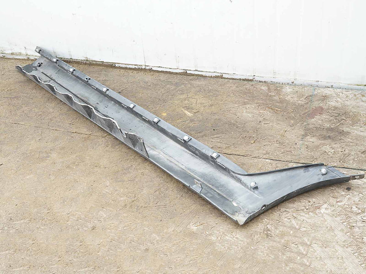 2004 - 2007 Bmw X3 E83 Rocker Skirt Panel Molding Passenger Rh 51773330866