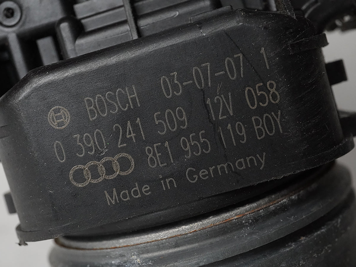 2003 - 2009 Audi A4 B7 Convertible Wiper Motor Windshield Window Front 8E1955119