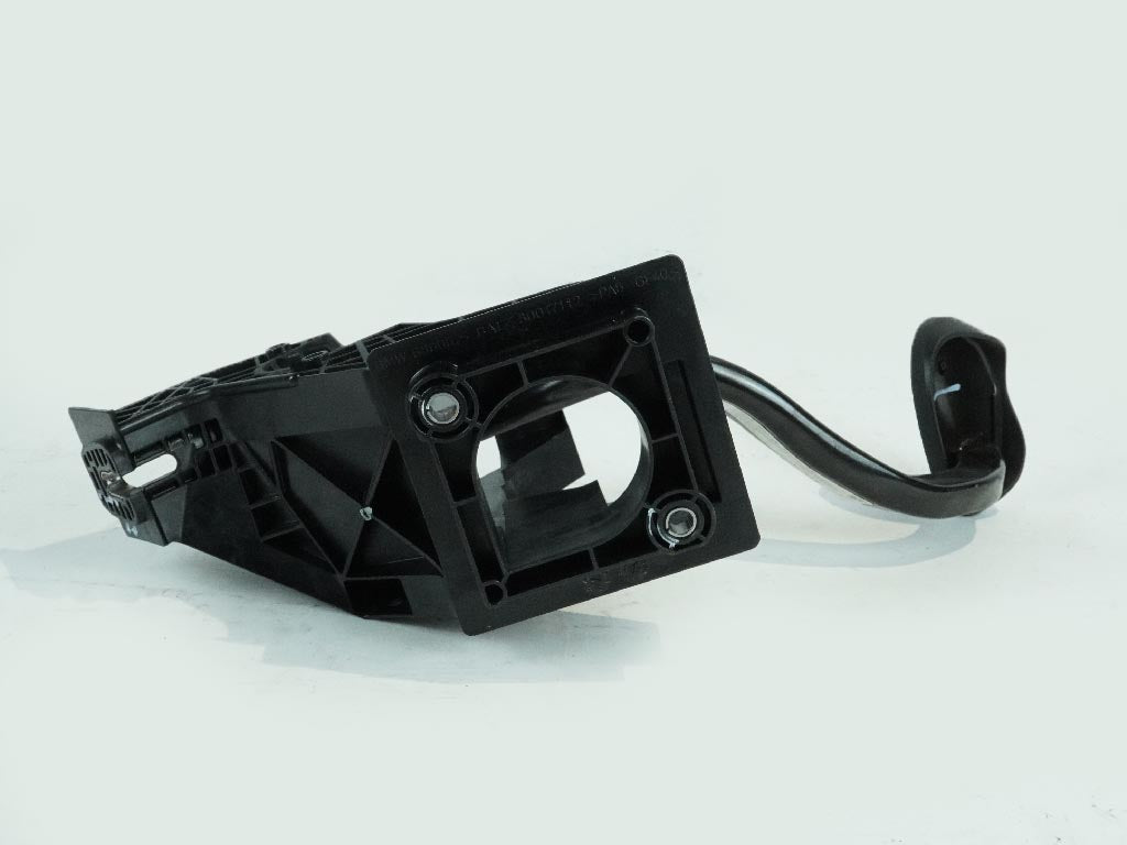 2014 - 2019 Mini Cooper S F55 Pedal Brake Stop Foot W Bracket Lh Side6854629 OEM