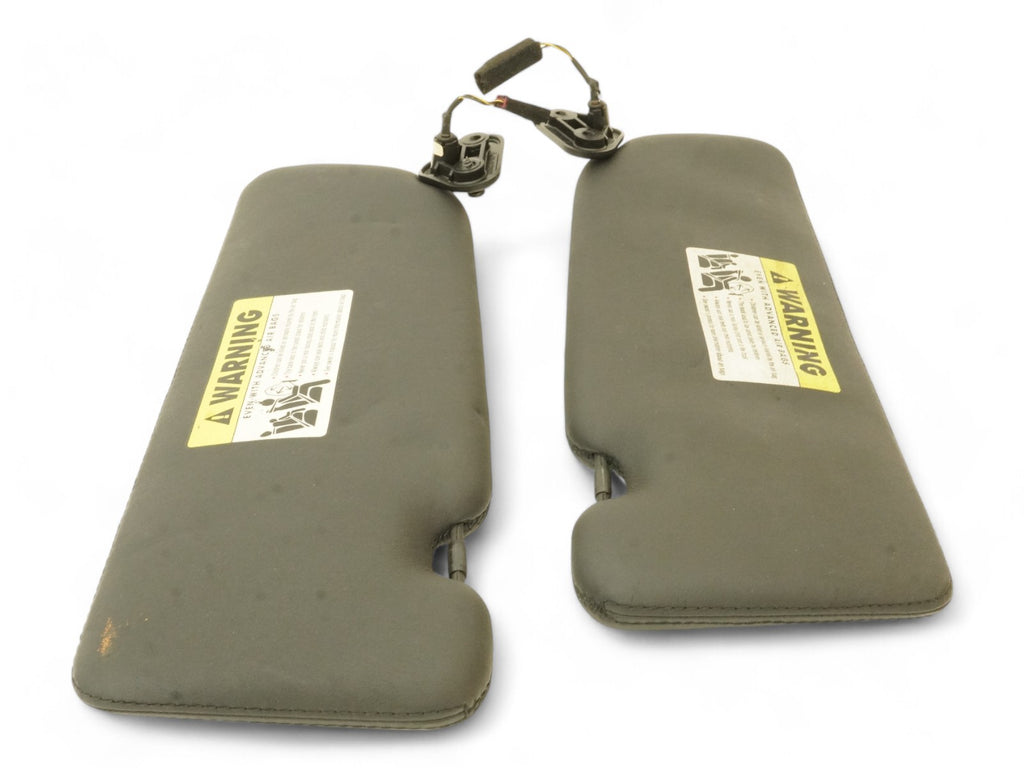  2007 - 2010 BMW M6 E64 CONVERTIBLE SUN VISOR SHADE W MIRROR ILLUMINATED SET OF 2, used