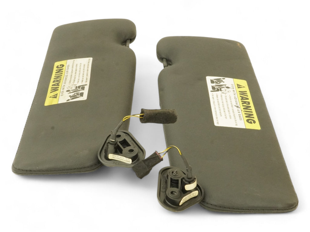  2007 - 2010 BMW M6 E64 CONVERTIBLE SUN VISOR SHADE W MIRROR ILLUMINATED SET OF 2, in stock
