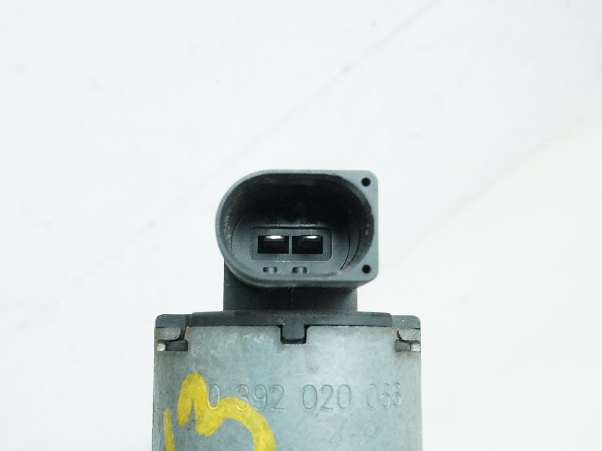 2000 - 2002 Mercedes Cl Class C215 Heater Control Valve Unit 2208300084 OEM