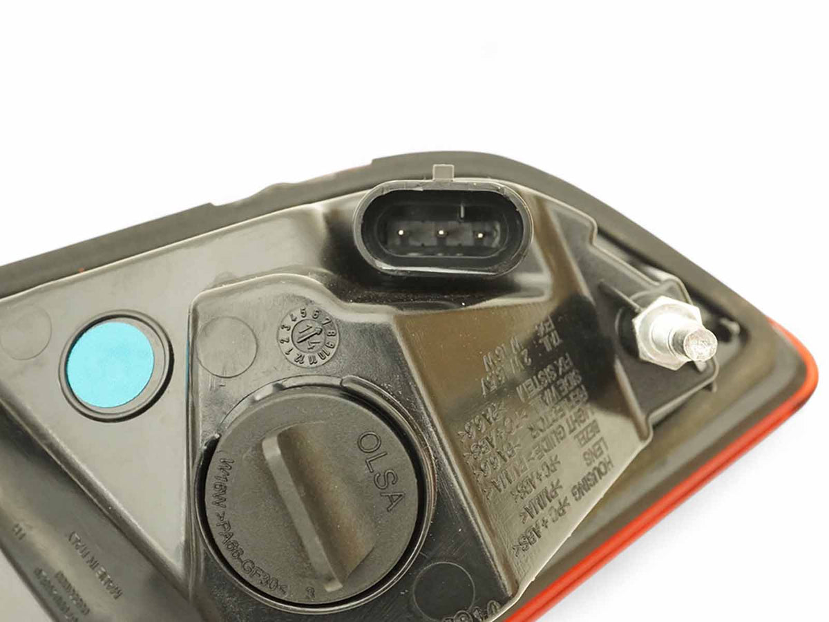 2014 - 2017 Maserati Ghibli S M157 Led Taillight Brake Stop Lamp Inner Rear Left