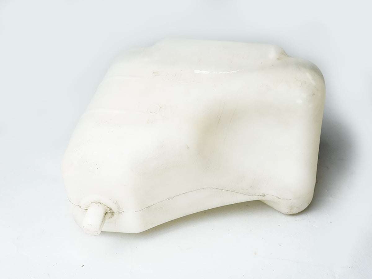 2003 - 2011 Saab 9-3 Engine Coolant Reservoir Tank BoTTle Fluid Cooling OEM