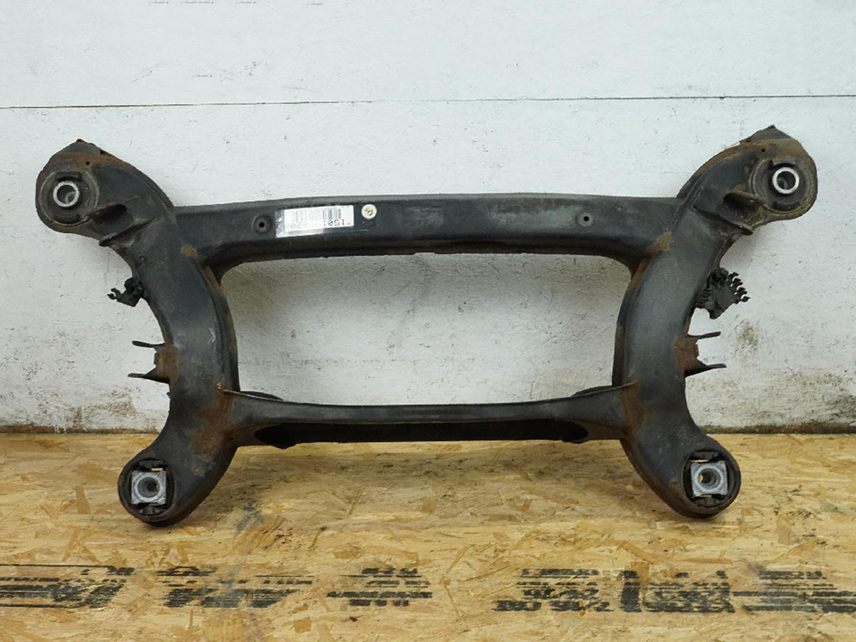 2006 - 2011 Mercedes Benz Slk Class R171 Rwd Crossmember Subframe Bracket Rear