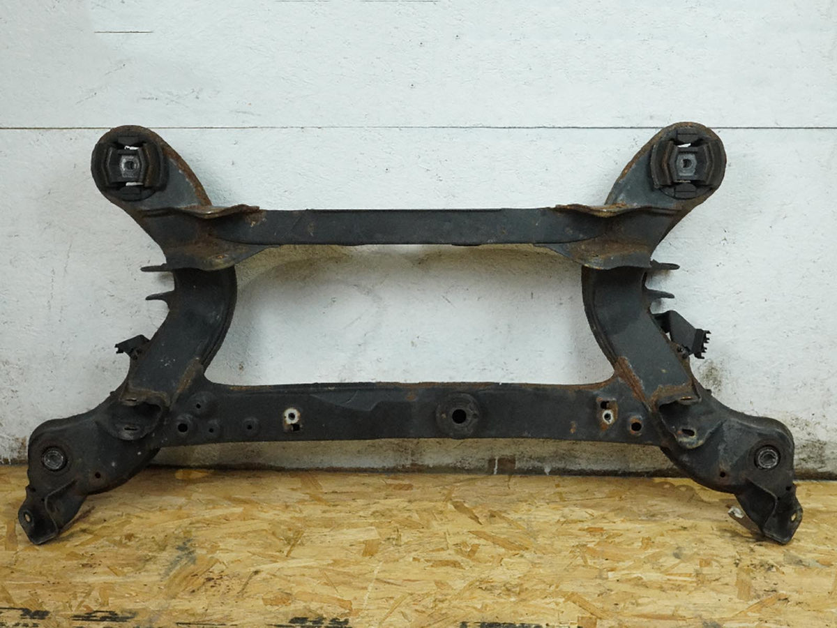 2006 - 2011 Mercedes Benz Slk Class R171 Rwd Crossmember Subframe Bracket Rear