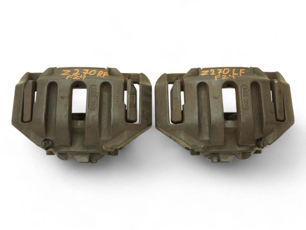 06-10 BMW M6 M5 E64 E63 E60 Brake Caliper Stop Front Left Right Set 34112283171