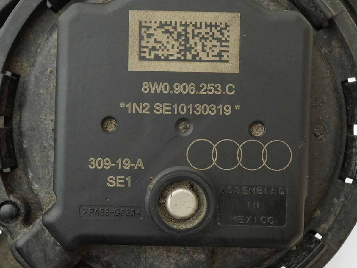 2017 - 2020 Audi A4 B9 QuaTTro Fuel Vapor Evaporator Charcoal Canister Rear OEM