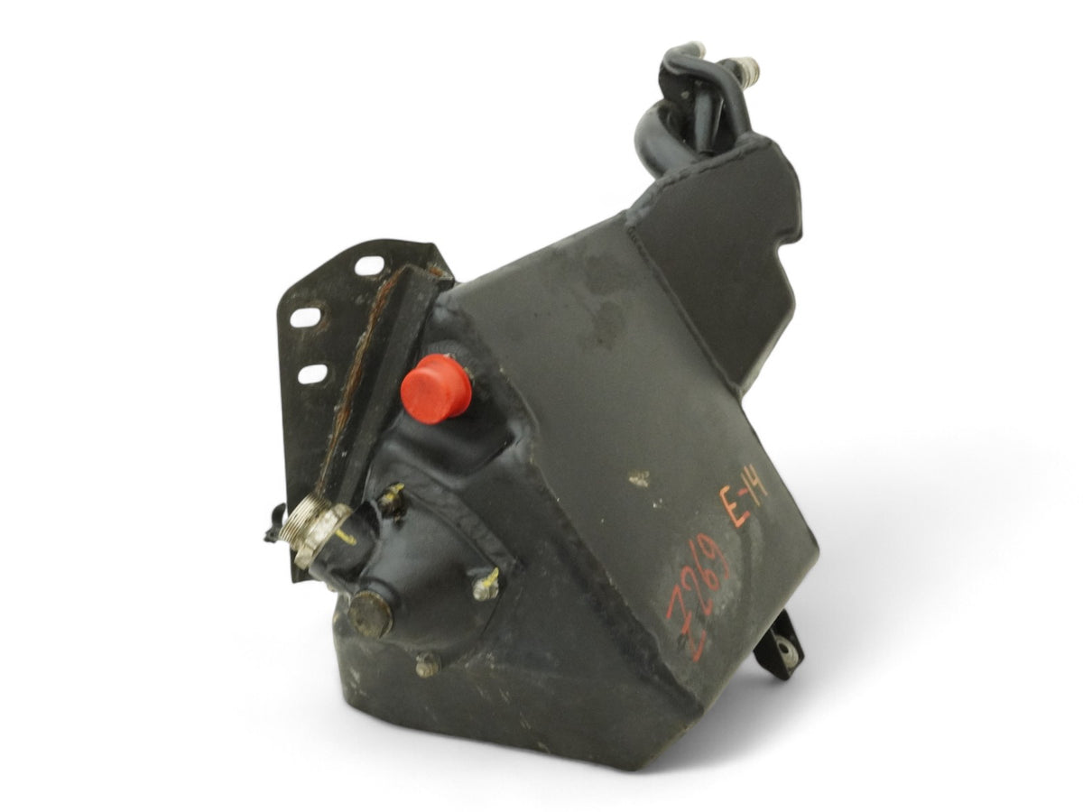 2005 - 2007 Maserati QuaTTroprote M139 Oil Tank Engine Motor Unit Front OEM
