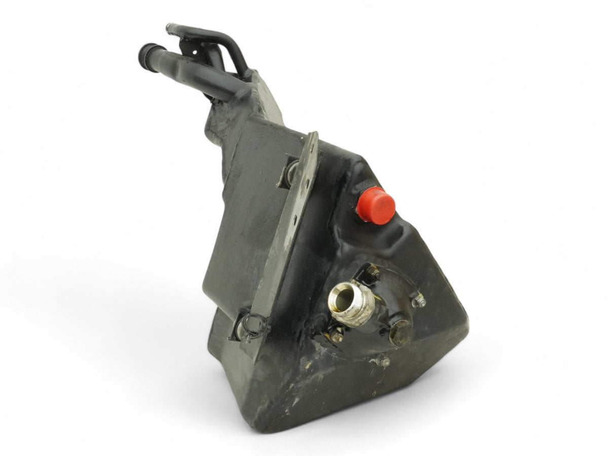 2005 - 2007 Maserati QuaTTroprote M139 Oil Tank Engine Motor Unit Front OEM