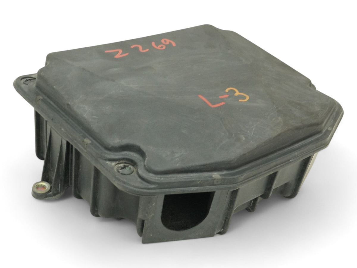 2004 - 2019 Maserati QuaTTroporte M139 Cover Bay Fuse Relay Box Junction Engine