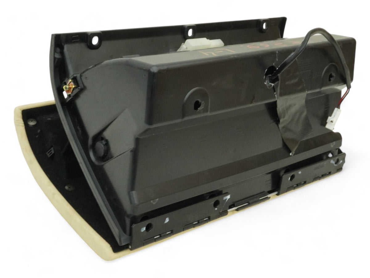 2003 - 2013 Maserati QuaTTroporte M139 Glove Box Storage Compartment Dashboard