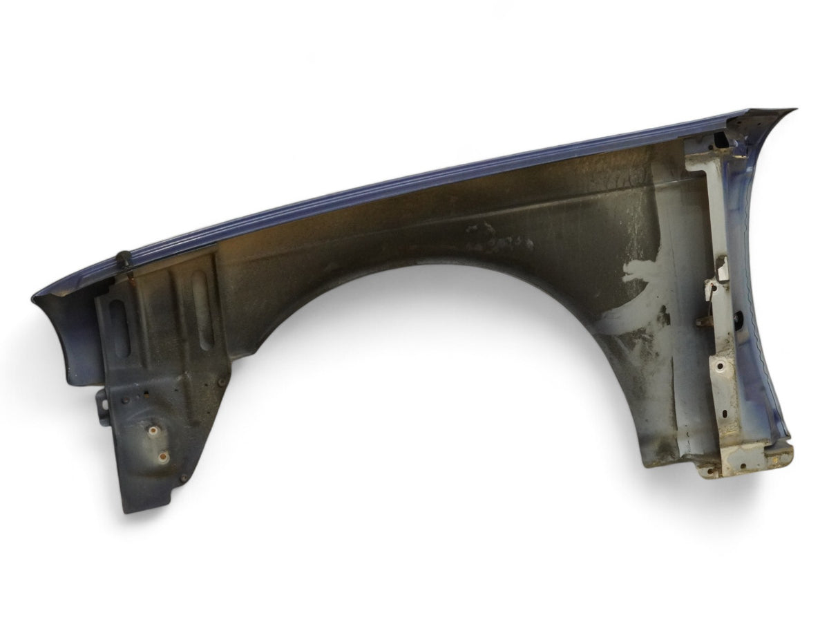 2004 - 2005 Jaguar Vanden Plas Xj8 X350 Fender Panel Ultraviolet Jbc1974 Fr Rh