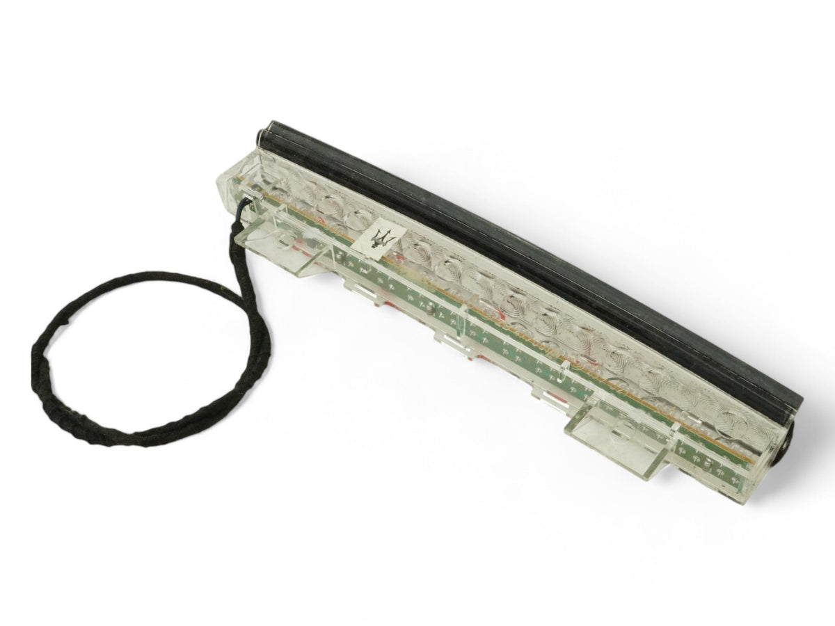 2003 - 2013 Maserati QuaTTroporte M139 3Rd Third Light Brake Stop Lamp Rear OEM