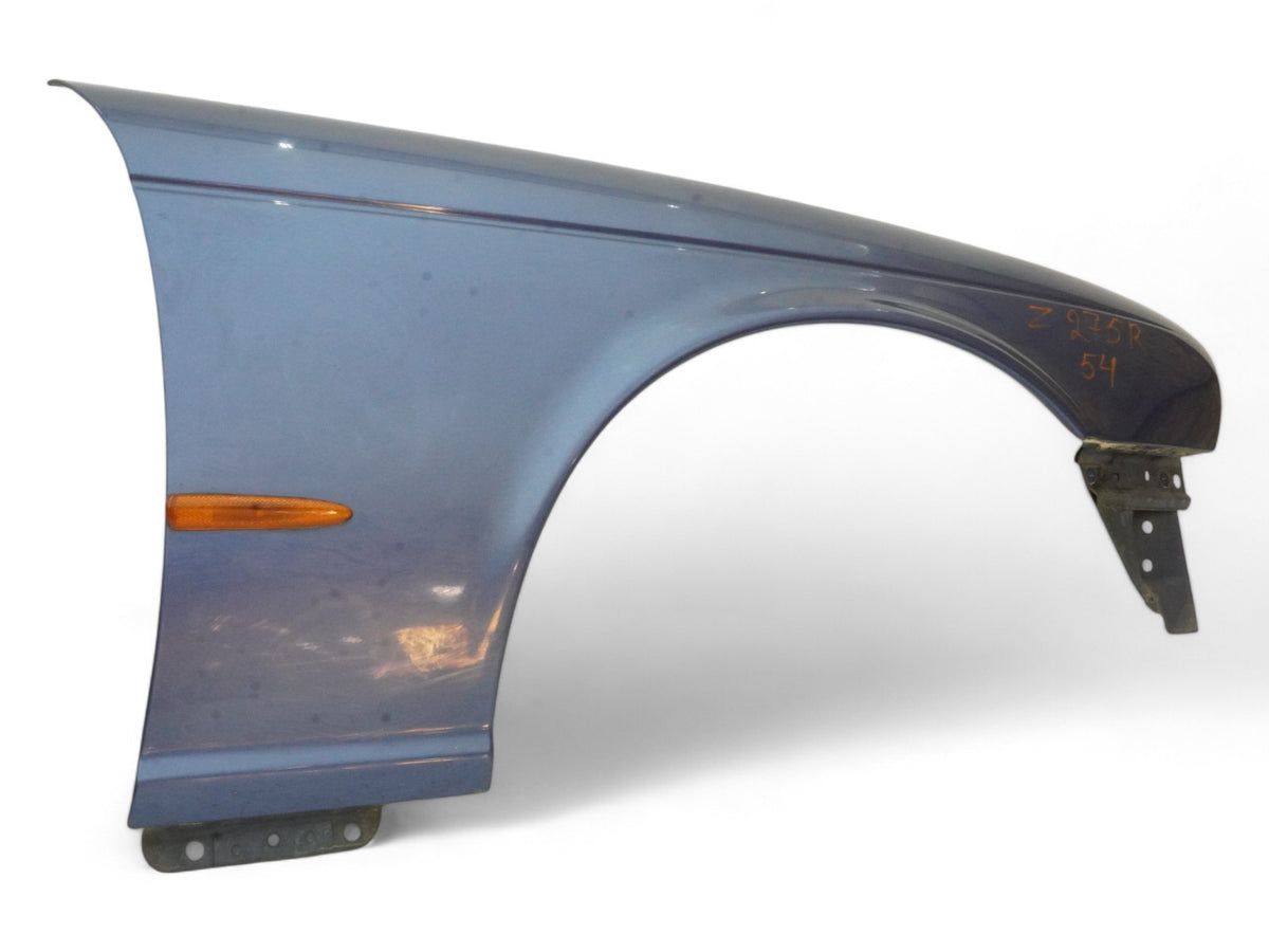 2004 - 2005 Jaguar Vanden Plas Xj8 X350 Fender Panel Ultraviolet Jbc1974 Fr Rh