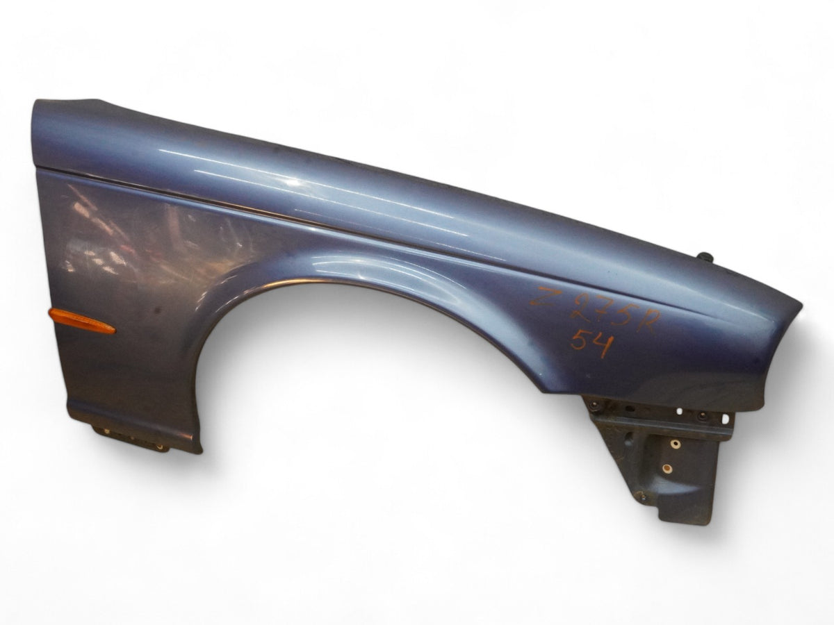 2004 - 2005 Jaguar Vanden Plas Xj8 X350 Fender Panel Ultraviolet Jbc1974 Fr Rh