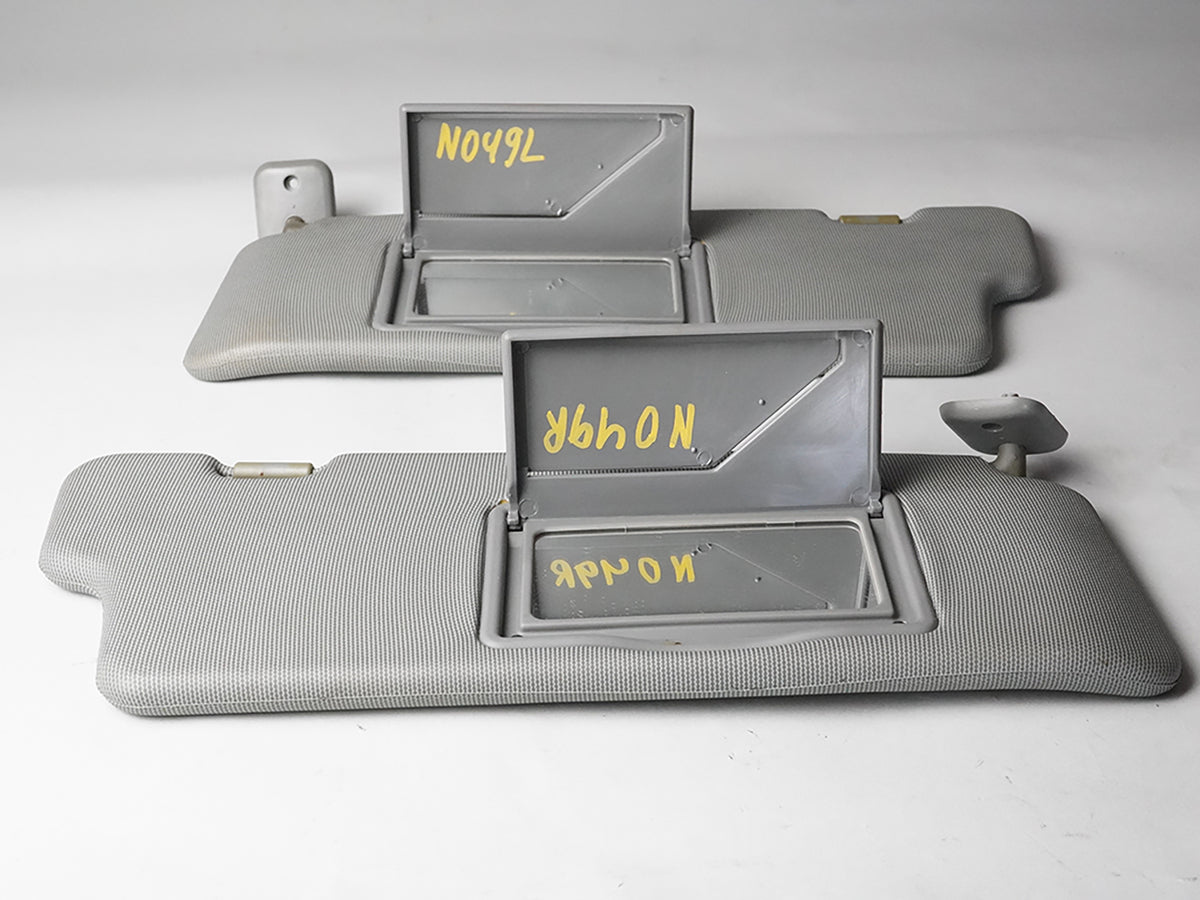 2004 - 2008 Suzuki Forenza Sun Visor Shade Interior Set Of 2 Left Right OEM