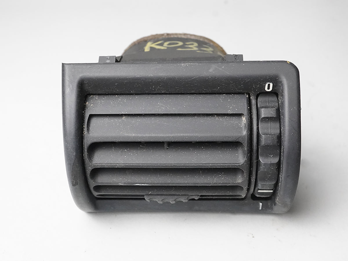 2000 - 2002 Bmw Z3 Roadster Air Vent Grille Nozzle Dashboard Right Rh Pass OEM