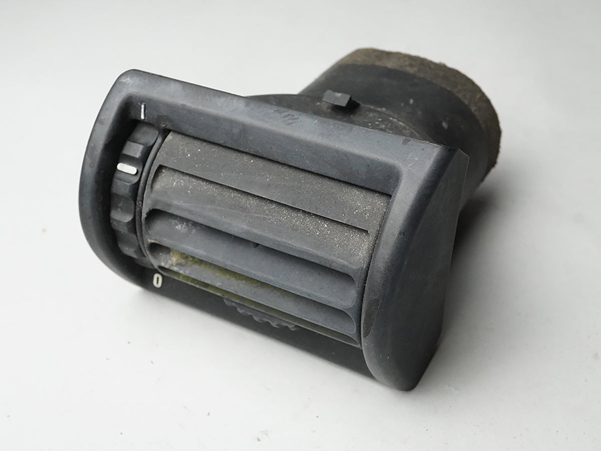 2000 - 2002 Bmw Z3 Roadster Air Vent Grille Nozzle Dashboard Right Rh Pass OEM