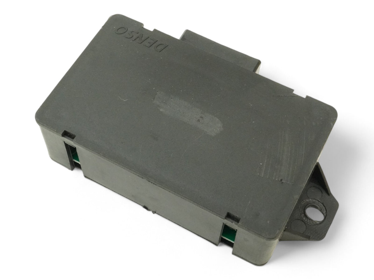 2003 - 2013 Maserati QuaTTroporte M139 Wiper Windshield Control Module Unit OEM