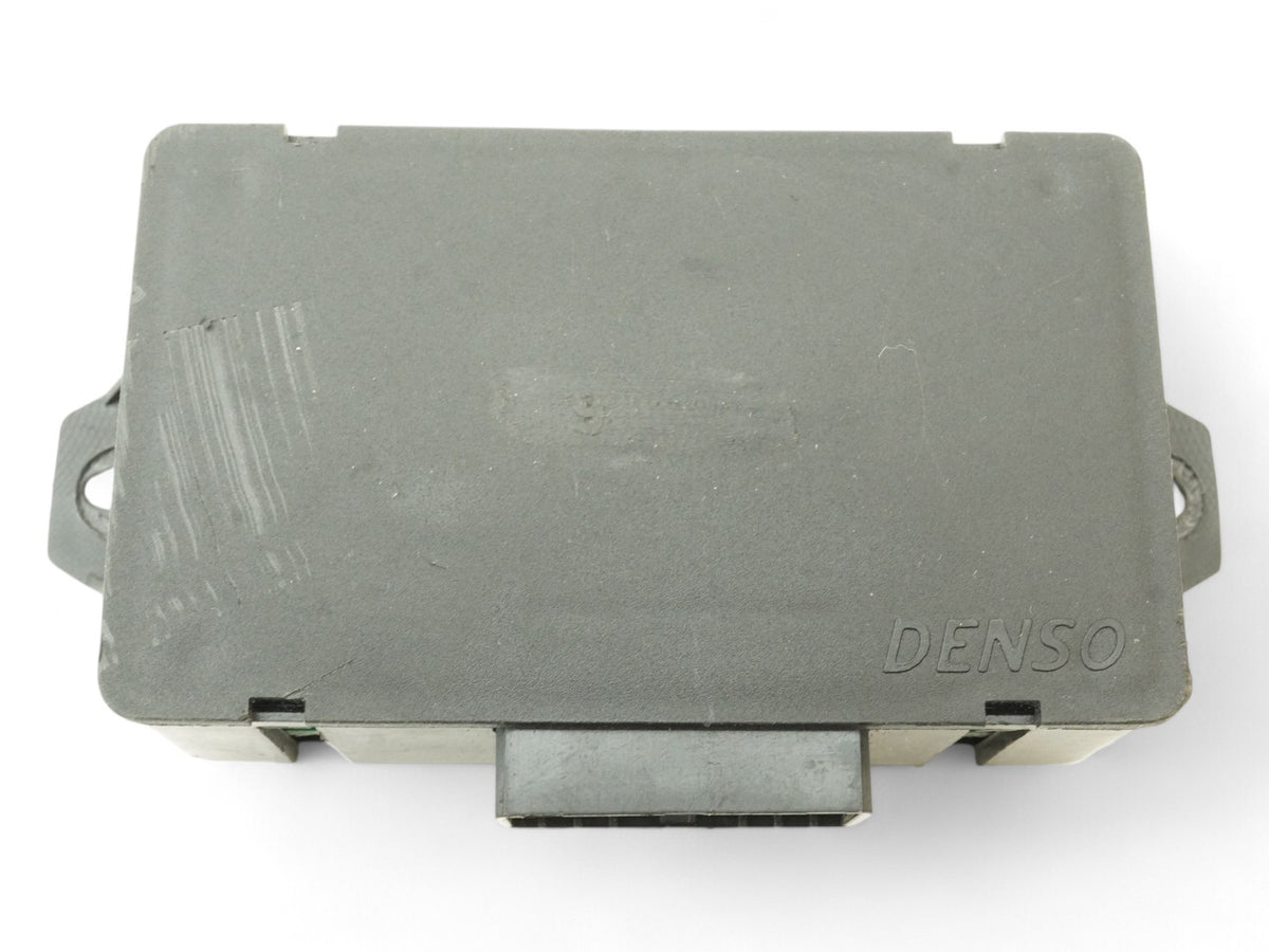 2003 - 2013 Maserati QuaTTroporte M139 Wiper Windshield Control Module Unit OEM