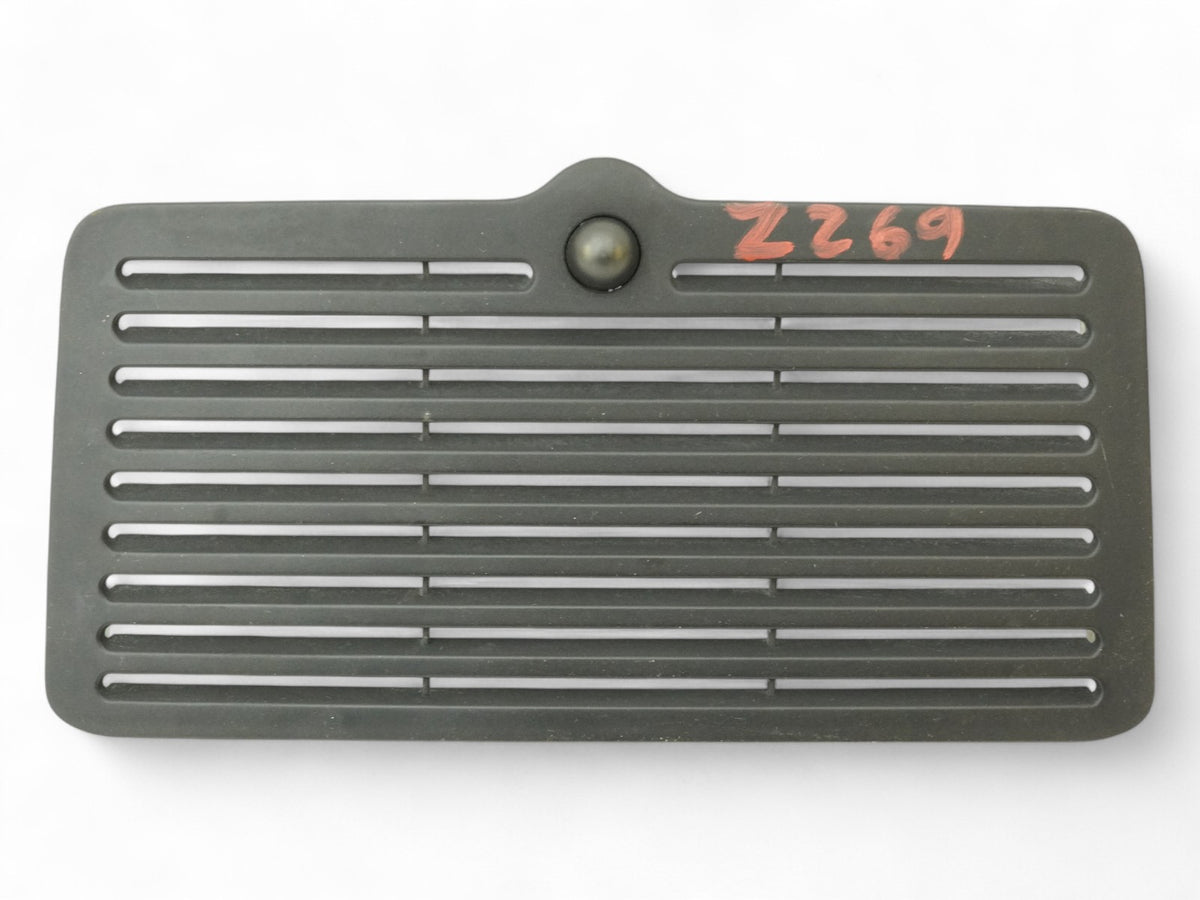 2003 - 2012 Maserati QuaTTroporte M139 Grille Grill Ac Heater W Sensor Dash OEM