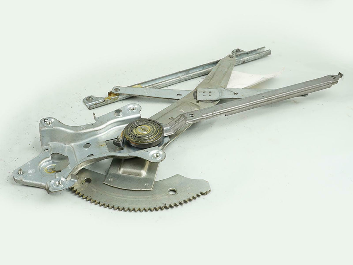 1997 - 2001 Toyota Camry Window Regulator Right Passenger Front