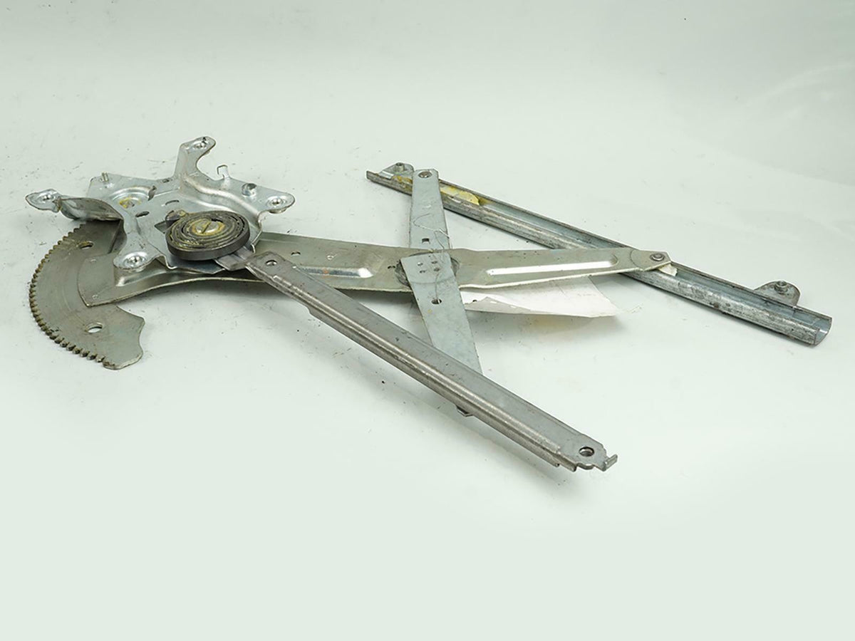 1997 - 2001 Toyota Camry Window Regulator Right Passenger Front