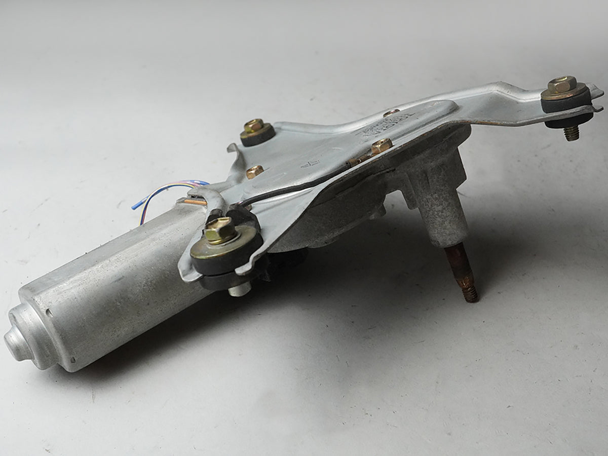 2000 - 2005 Toyota Celica Wiper Arm Motor Windshield Window Rear 8513020780
