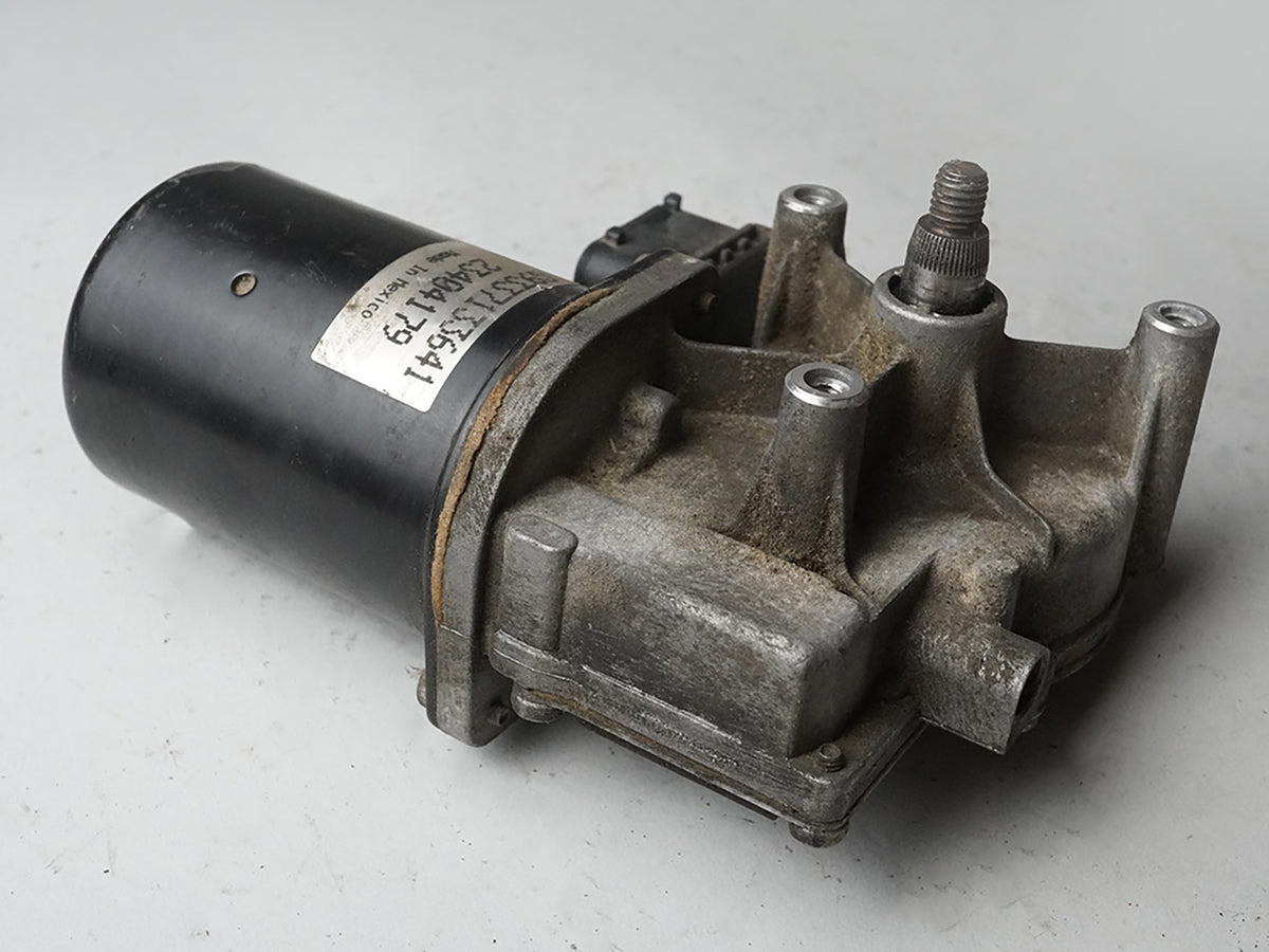 1996 - 2002 Bmw Z3 Roadster Wiper Arm Motor Windshield Window Unit Front OEM