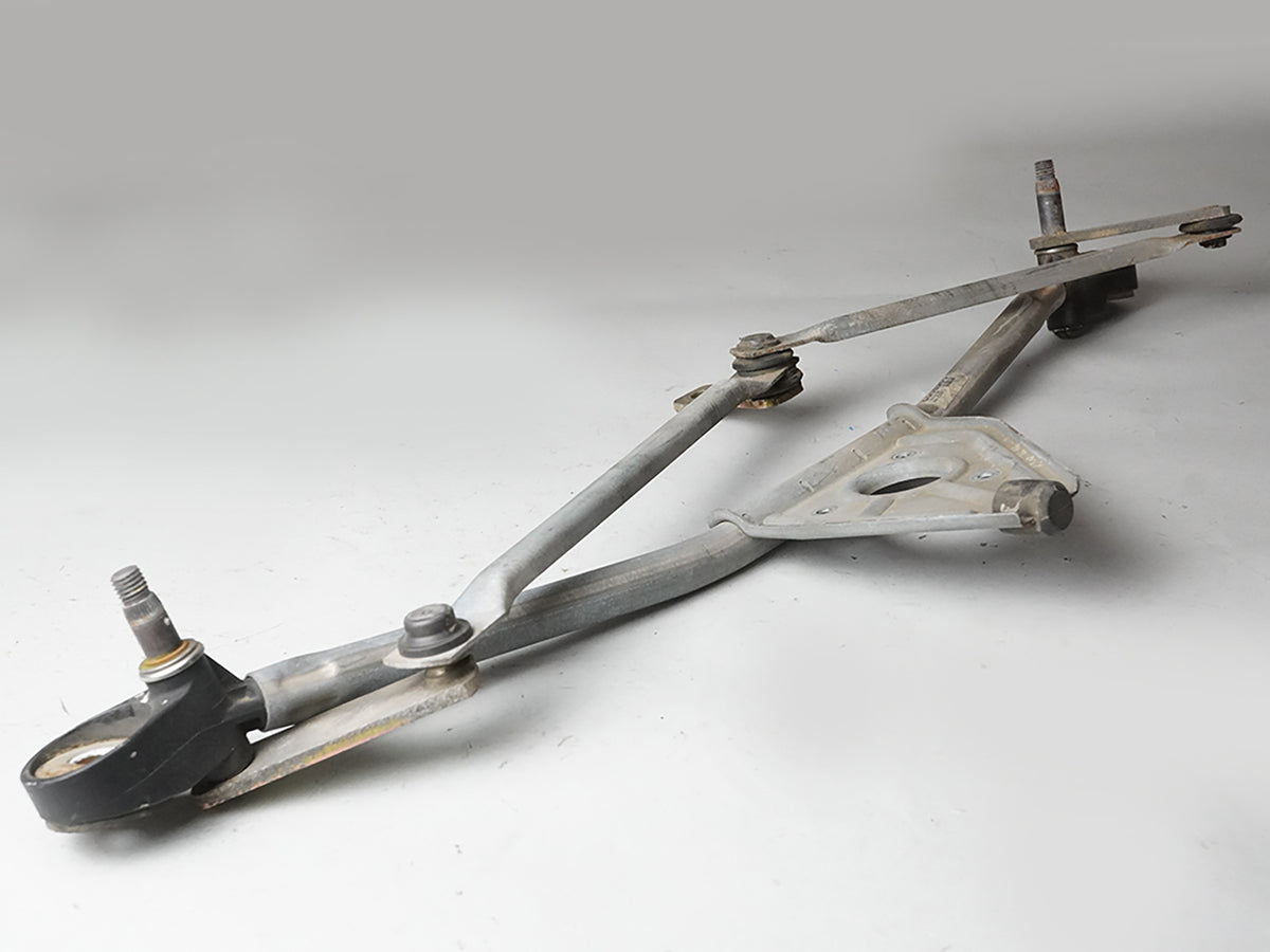 1996 - 2002 Bmw Z3 Roadster E36 Windshield Wiper Trans Linkage Wo Motor 8389500