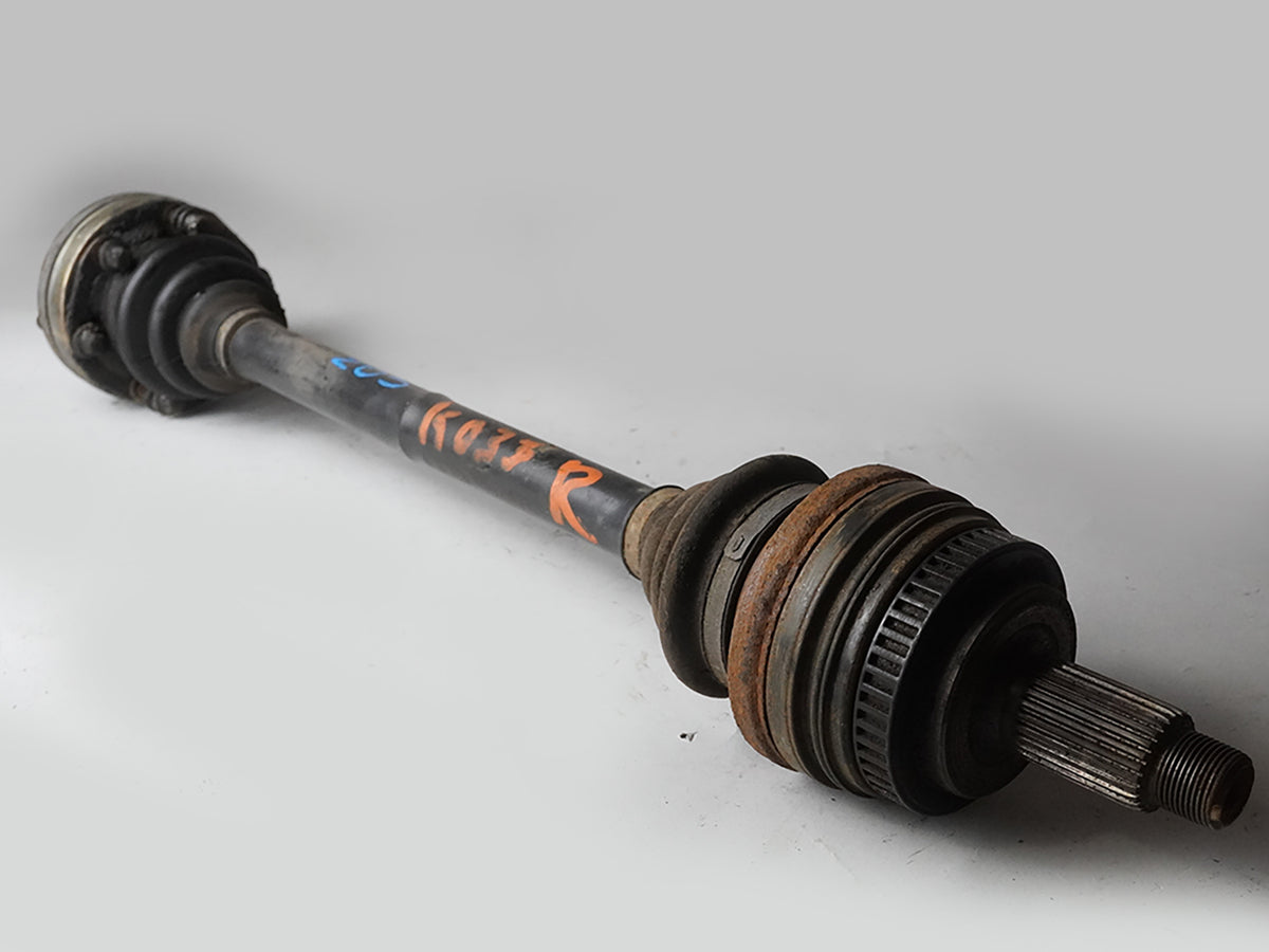 1997 - 2000 Bmw Z8 2.8L Axle Shaft 103Mm Flange Passenger Right Rh Side Rear OEM