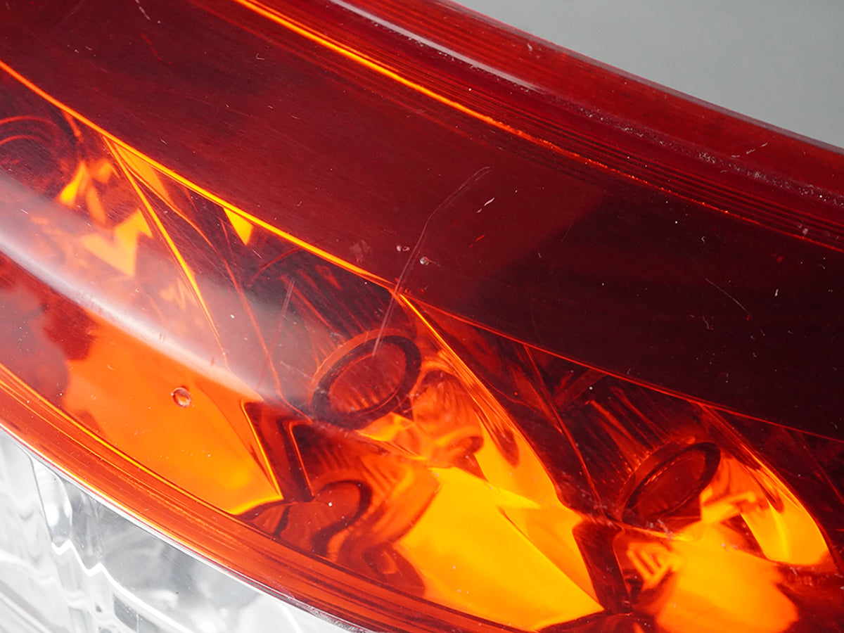 2013 - 2015 Nissan Sentra Taillight Taillamp Brake Stop Lamp Quarter Rear Rh OEM