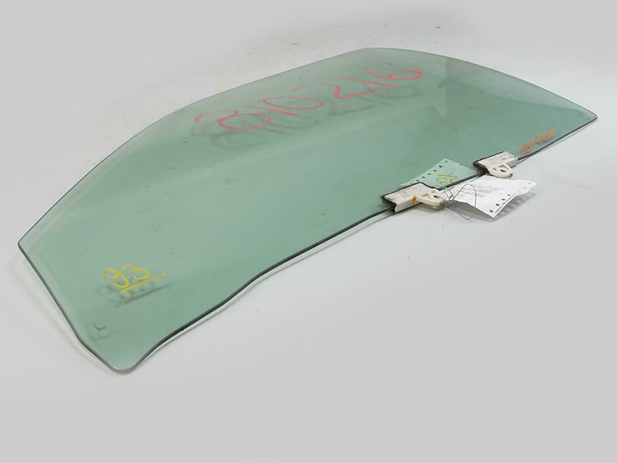 2002 - 2003 Nissan Maxima Sedan Door Window Glass Front Driver 803013Y56A OEM