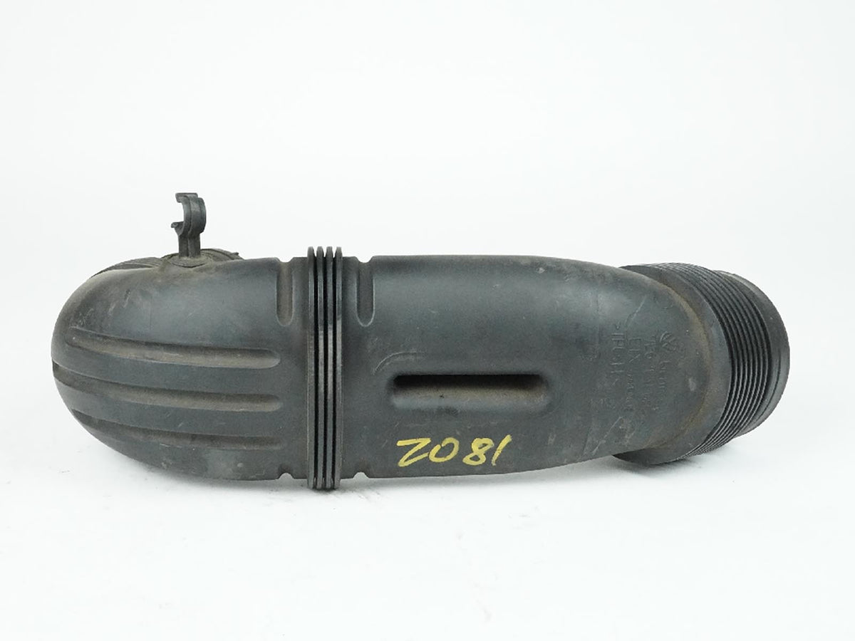 2007 - 2010 Audi Q7 4L 3.6L Hose Tube Air Intake Pipe Engine Cleaner 7L6129684