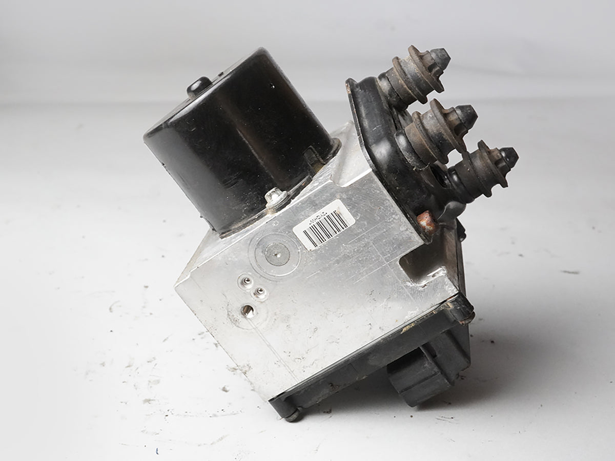 2009 - 2011 Volkswagen Cc Abs Anti Lock Brake Actuator Pump Module Unit OEM