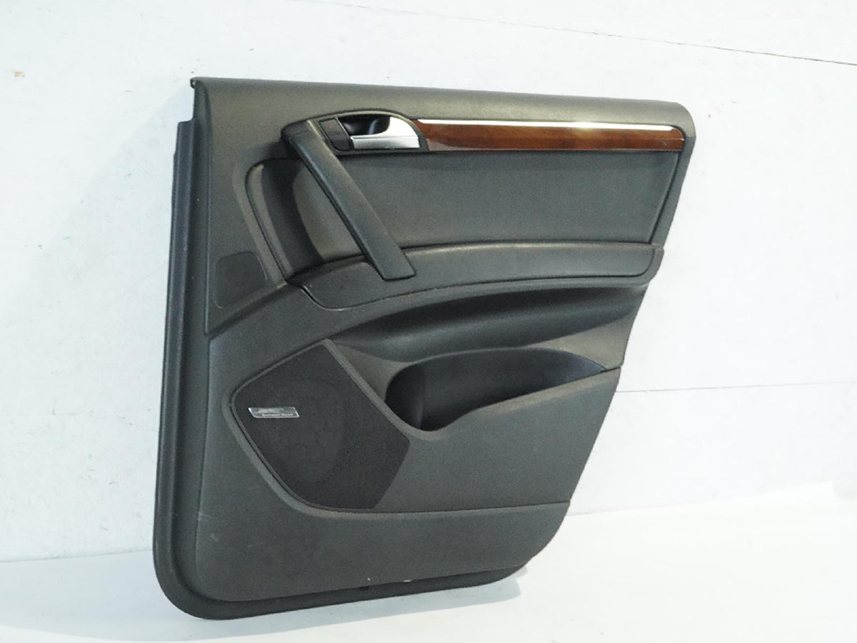 2007 - 2011 Audi Q7 4L Door Panel Cover Interior W Handle Window Switch Rear Rh