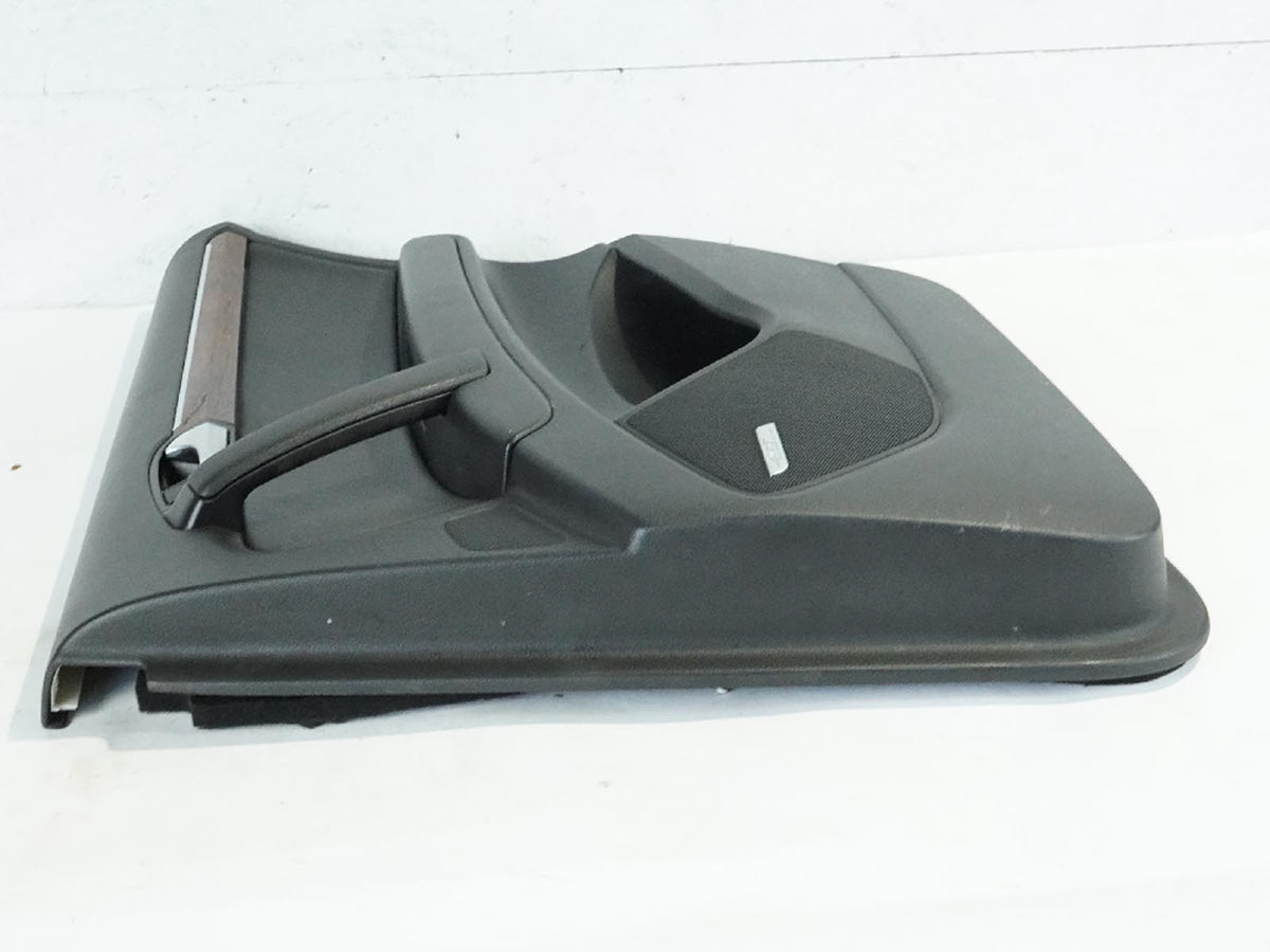 2007 - 2011 Audi Q7 4L Door Panel Cover Interior W Handle Window Switch Rear Rh