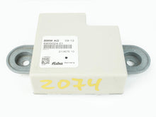 Load image into Gallery viewer, 2011 - 2013 BMW 5 SERIES F10 BACK UP AMPLIFIER ANTENNA CONTROL MODULE 6935024, used