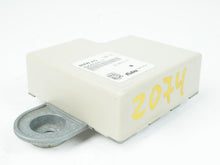 Load image into Gallery viewer, 2011 - 2013 BMW 5 SERIES F10 BACK UP AMPLIFIER ANTENNA CONTROL MODULE 6935024, price